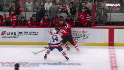 NYI@NJD: Horvat scores goal against Jacob Markstrom