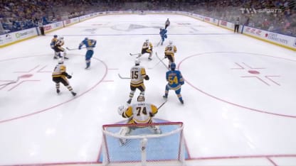 Mailloux coupe le déficit en moitié