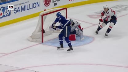 Un vol de Thompson contre Nylander