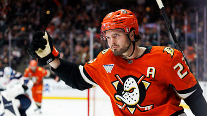 McTavish Scores Off Great Johnston Feed