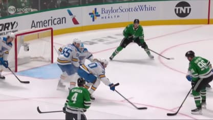 Robertson complète Rantanen pour son 200e but