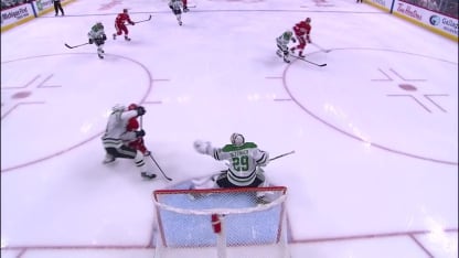 Johansson brise la glace