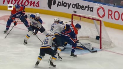 Arvidsson redonne l'avance aux Oilers