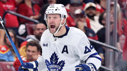 Rielly ties it up
