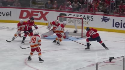 CGY@WSH: Lapierre scores goal against Devin Cooley