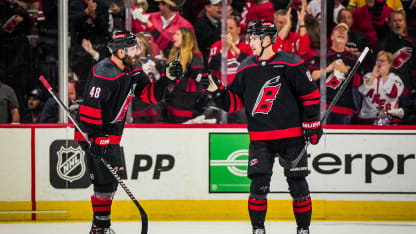 Drei Fragen Carolina Hurricanes 2024-25