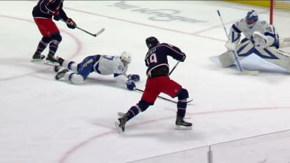 TBL@CBJ: Fantilli scores goal against Jonas Johansson