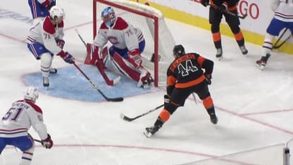 MTL@PHI: Deslauriers scores goal against Jakub Dobeš