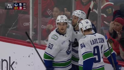 VAN@CHI: Sasson scores empty-net goal