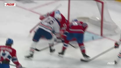 Hyman vient à bout de Jakub Dobeš en A.N.