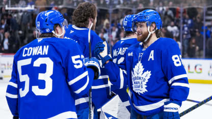 Nylander spasil tápající Toronto