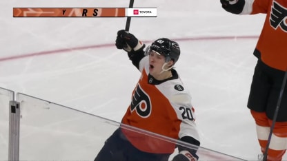 MTL@PHI: Bump scores goal against Jakub Dobes