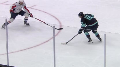 WSH@SEA: Eberle scores goal against Logan Thompson