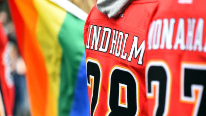 20190901_PRIDE_PARADE_FLA1072BH_1