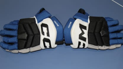 ross colton gloves inline