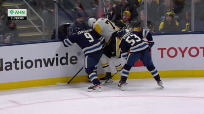 PIT@CBJ: Letang scores goal against Jet Greaves