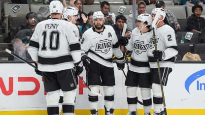 En español: Doughty quema la red