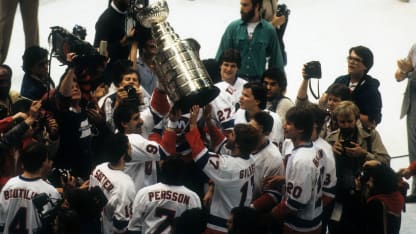 1983 New York Islanders_primary2CC