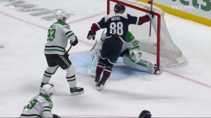 Necas fait dévier et crée l'égalité