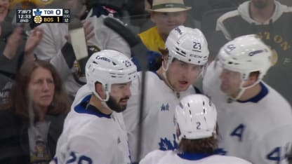 TOR@BOS: Knies scores SHG against 
Jeremy Swayman