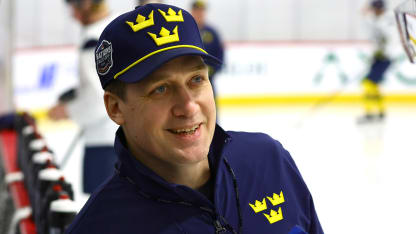 Daniel Alfredsson i viktig tränarroll i 4 Nations
