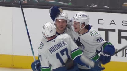 Blueger's PPG ties it late in 3rd