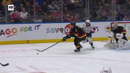 WSH@VAN: Hronek scores goal against Logan Thompson