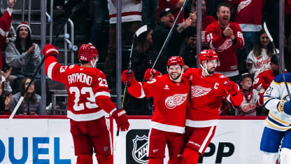 BUF@DET: DeBrincat scores goal against Colten Ellis