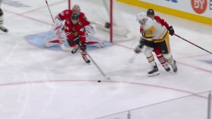 PIT@CHI: Mantha scores goal against Spencer Knight