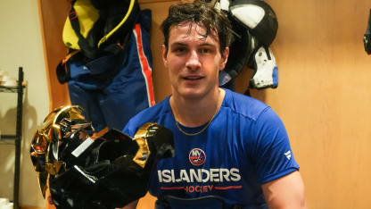 Barzal Earns Third Iron Man Mask