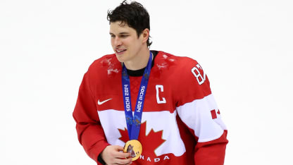 Crosby_2014Olympic_gold
