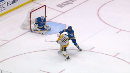 Svechkov réduit l'écart en I.N. avec un beau but