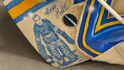 binnington_wcmask4_16x9