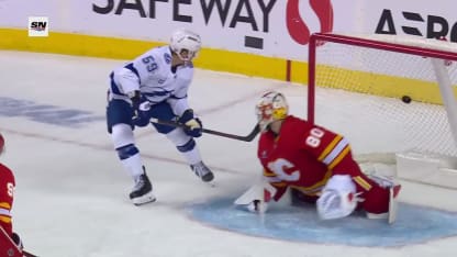 Guentzel complète le triplé