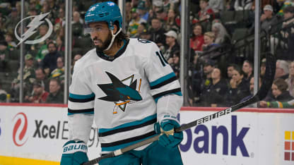 Tampa Bay Lightning acquire forward Anthony Duclair and a seventh-round pick from San Jose Sharks