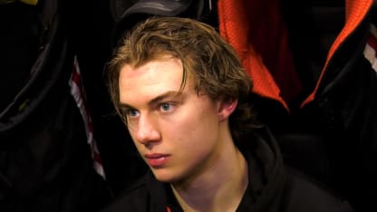 Bedard on Power Play, Canucks