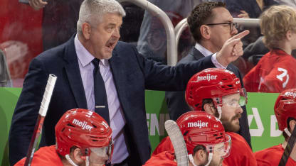 Tréner Red Wings chváli hráčov