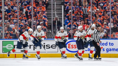 Jones a Schmidt v roli nečekaných hrdinů