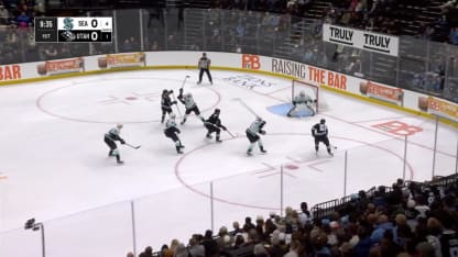 SEA@UTA: Grubauer with a great save against Barrett Hayton