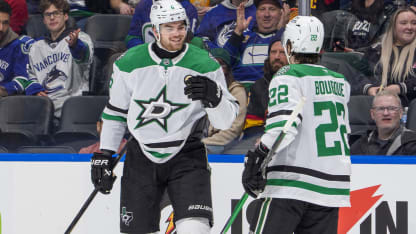 Nio raka segrar ett nytt klubbrekord för Dallas Stars