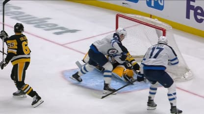 Koepke marque à 2-contre-1 en I.N.