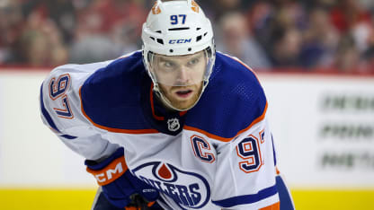 Connor McDavid Edmonton Oilers droht gegen Vegas auszufallen
