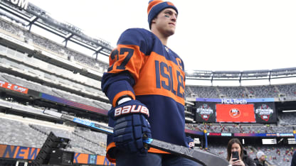 Islanders y Rangers calientan motores para la Stadium Series