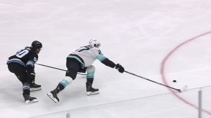 Marchment marque un but de toute beauté