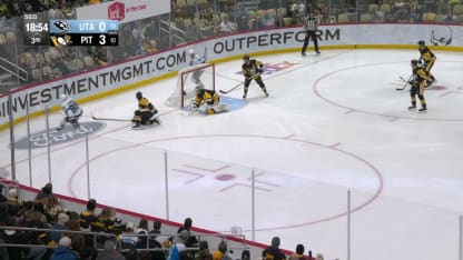 UTA@PIT: Schmidt scores goal against Sergey Murashov