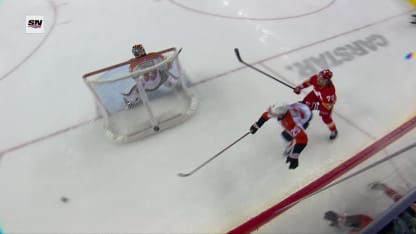 PHI@CGY: Zary scores goal against Samuel Ersson