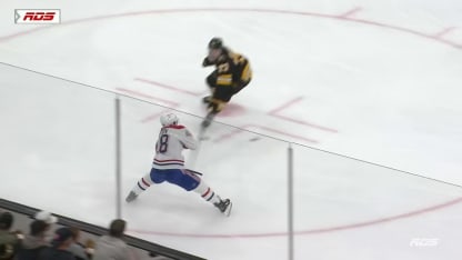 MTL@BOS: Bolduc marque un but contre Jeremy Swayman