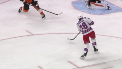 NYR@PHI: Othmann marque un but contre Aleksei Kolosov