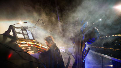 s20181030Hockey_TBL_NJD_Halloween003