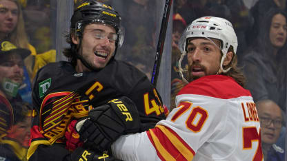 Photo Gallery - Flames @ Canucks 09.10.25